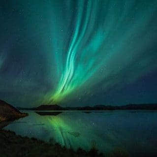 Lake-Myvatn,-northern-lights